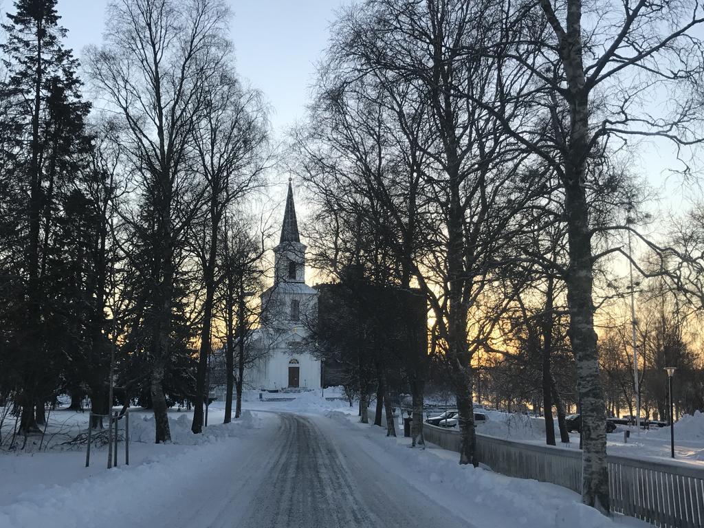 Vaesterbacken Hotell & Konferens Holmsund ภายนอก รูปภาพ